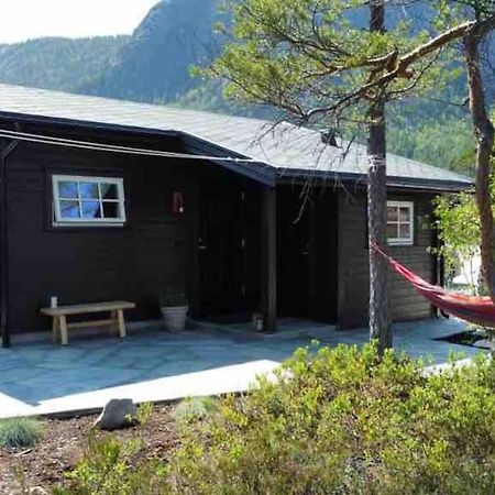 Cosy Cabin Between Lake And Mountain Treungen Buitenkant foto