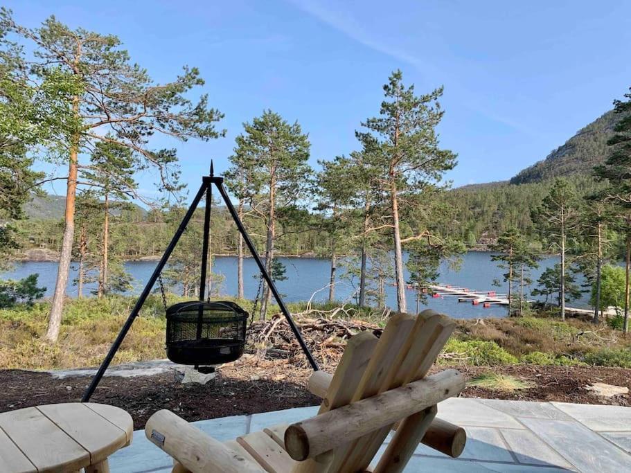 Cosy Cabin Between Lake And Mountain Treungen Buitenkant foto