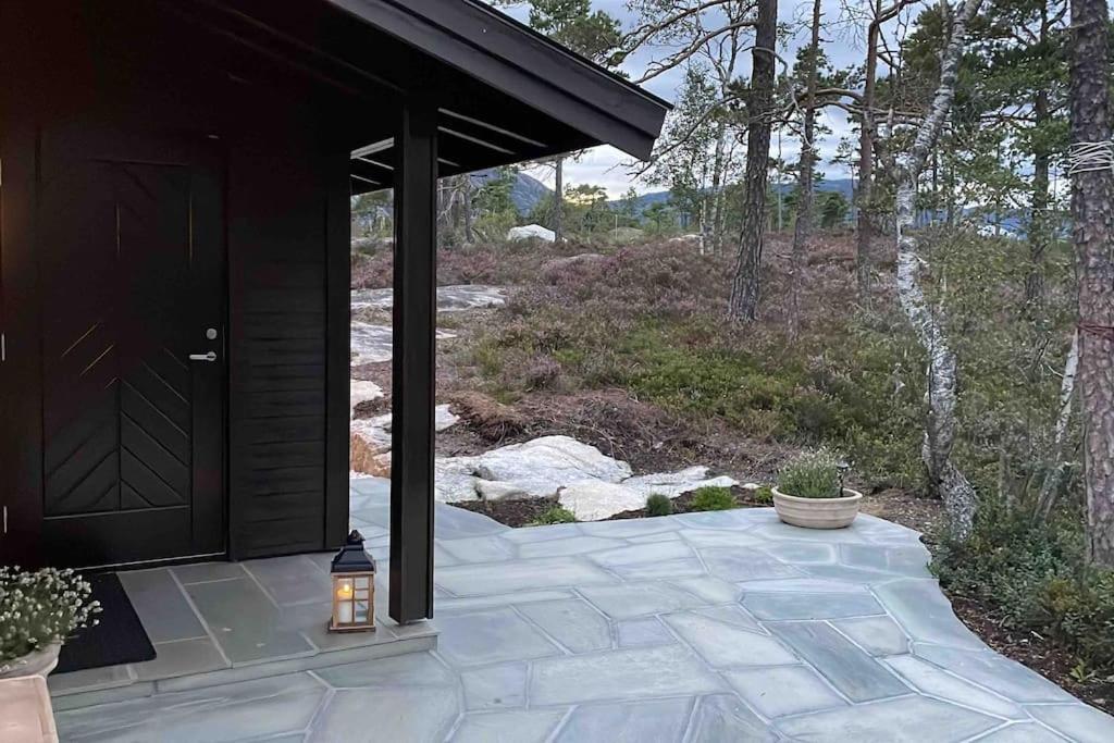 Cosy Cabin Between Lake And Mountain Treungen Buitenkant foto